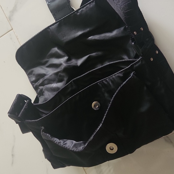 Lauren Ralph Lauren Black Mini Baguette Shoulder Bag - Picture 10 of 15